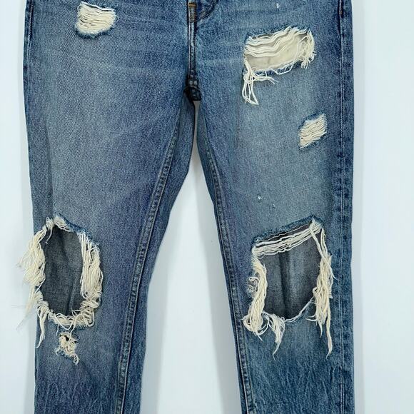 ALEXANDER WANG 003 Boyfriend Jeans Distressed Knee Rip in Light Indigo Aged - Picture 3 of 11